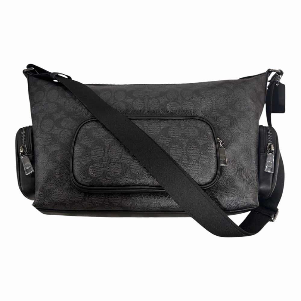 B1-006 NWT Coach CCG18 Finn Crossbody Bag With Pockets Signature Charcoal Black